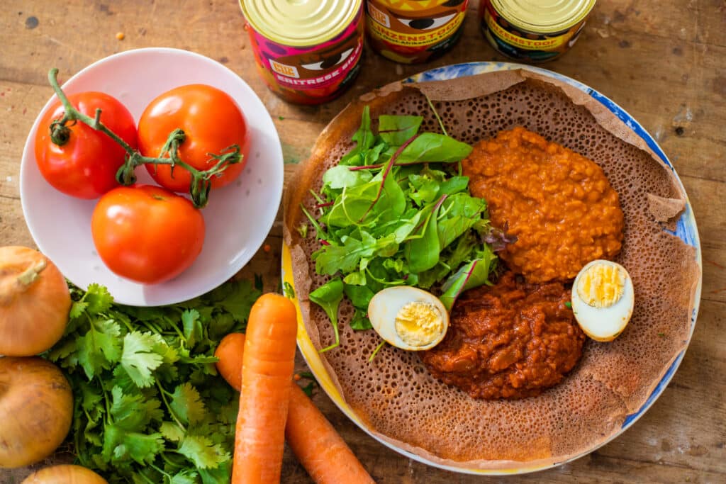 Mixblik linzenstoof gerecht. Verse ingrediënten.